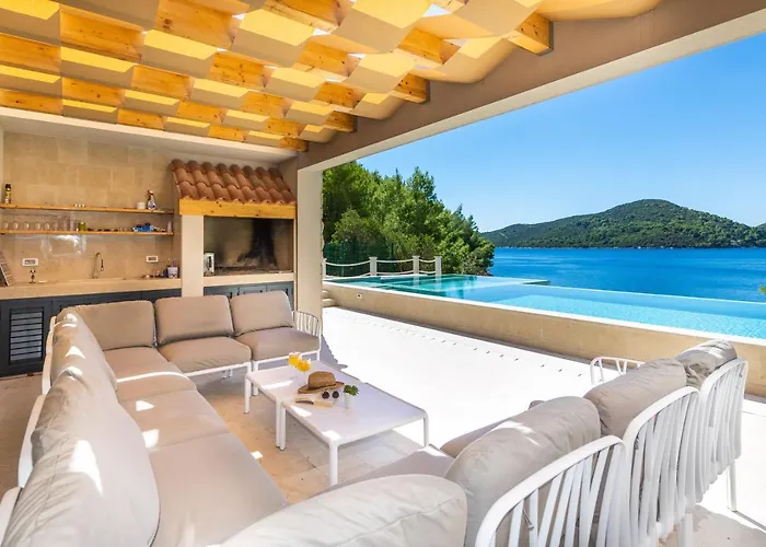 Beachfront Villa Brulupes In Secluded Bay Konstari photo