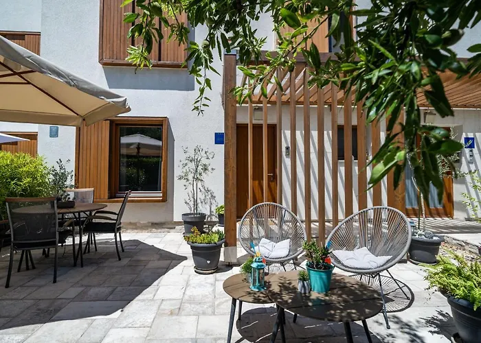 Stay U-Nique Studio Apartment In Orasac photo