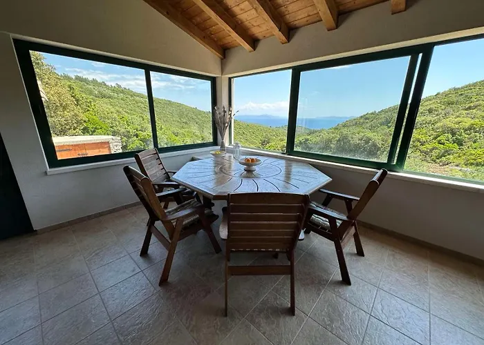 הוילה Zrnovo Kuca Za Odmor Samograd תמונה