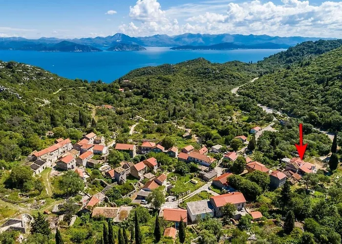 Apartments With A Parking Space Korita, Mljet - 22342 photo