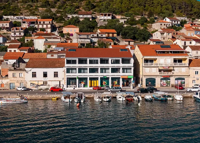 Apartments & Rooms Fisherman'S Luck Vela Luka photo