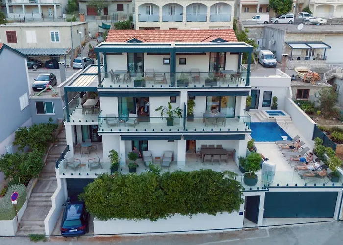 Villa Fortuna Brna photo