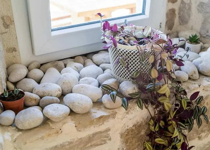 Villa Am Strand Olive Mill Zuronja photo