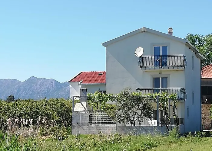 Holiday Home Sea & River Pearl Komin  fotorgafie