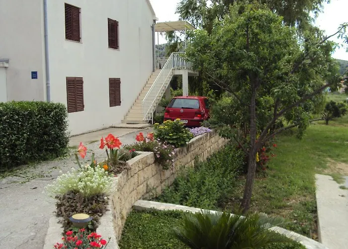 Apartment Garden Srebreno photo